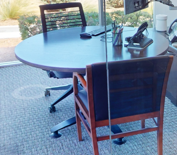 Meeting table