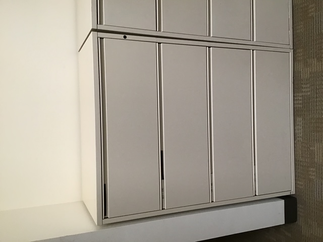 L20 W42 H49 Lateral file 4H