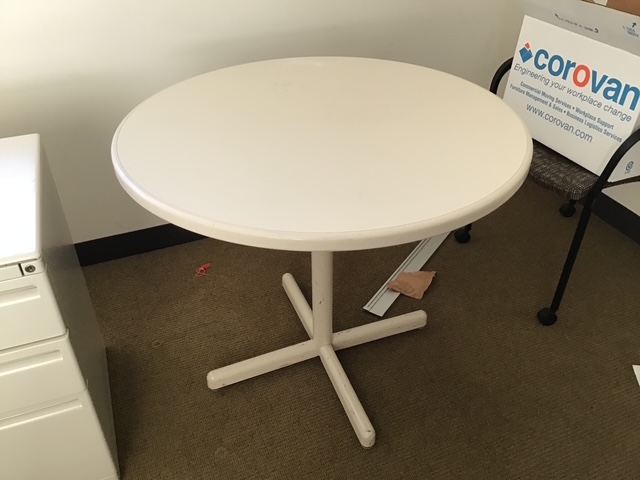 W36" H29" Round table