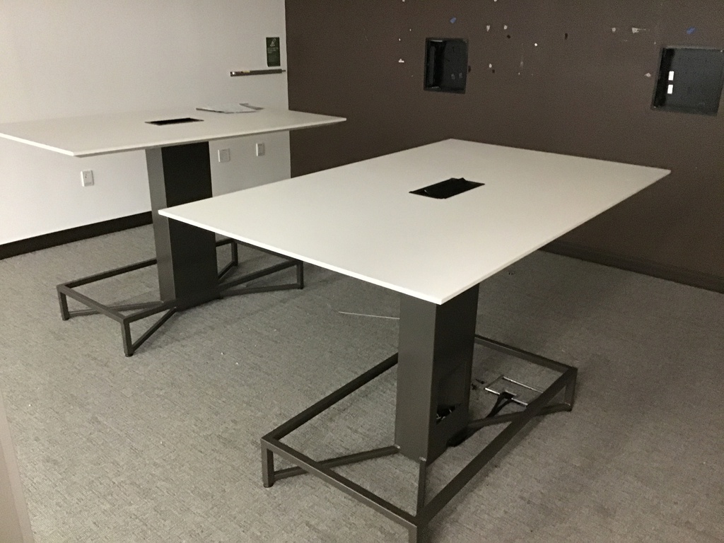 L40" W66" H42" Tall tables
