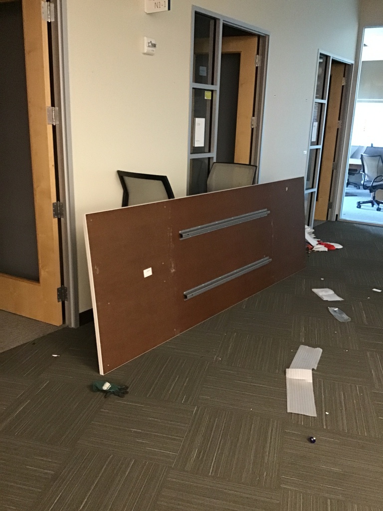 L120" W40" Work surface