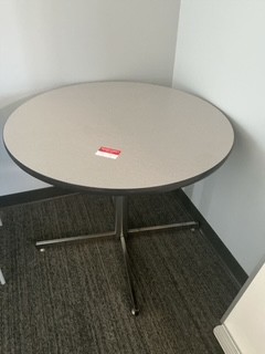 Round Table 