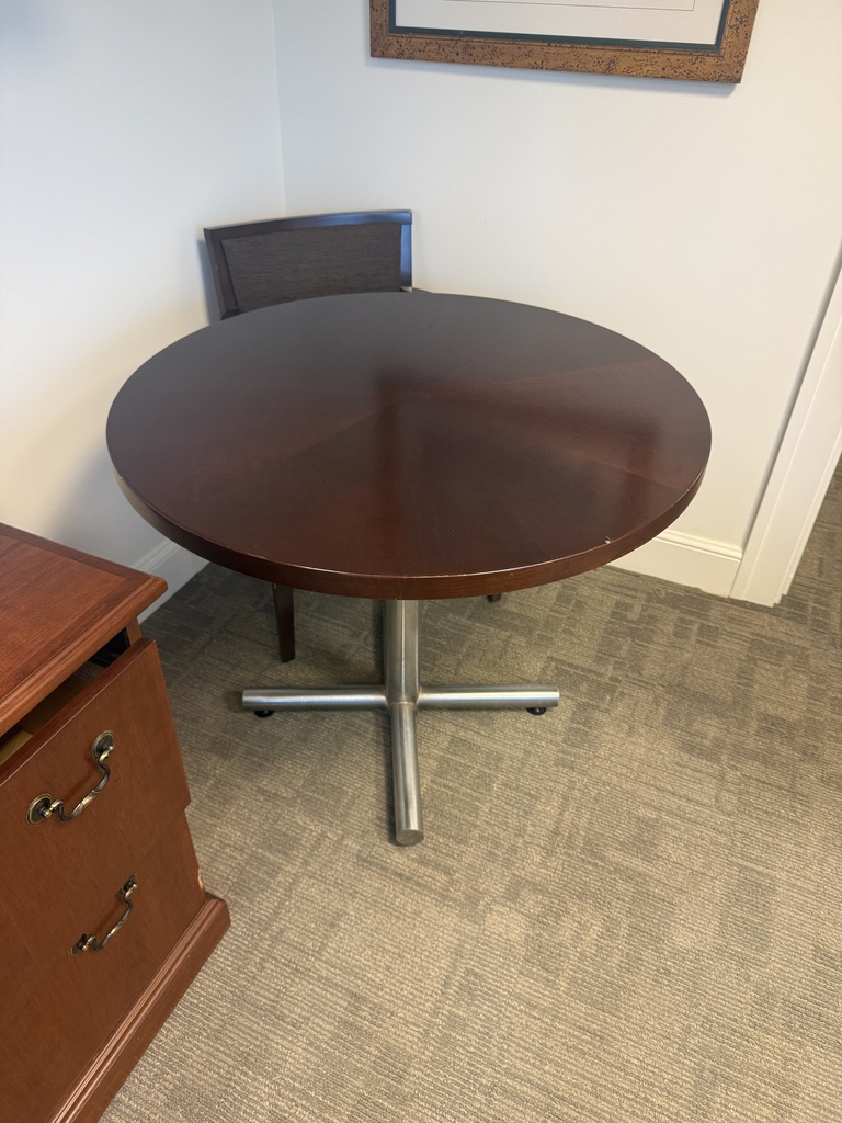 36" Round Meeting Table