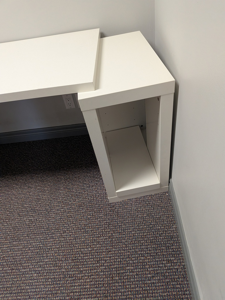 white terminal holder