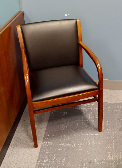Guest / Side Chair