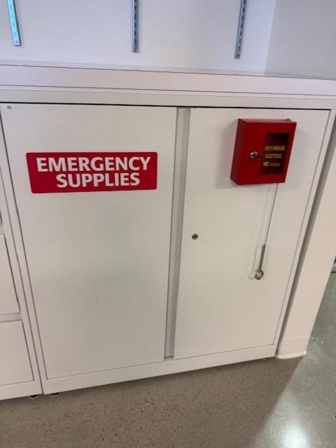 36" METAL STORAGE CABINET