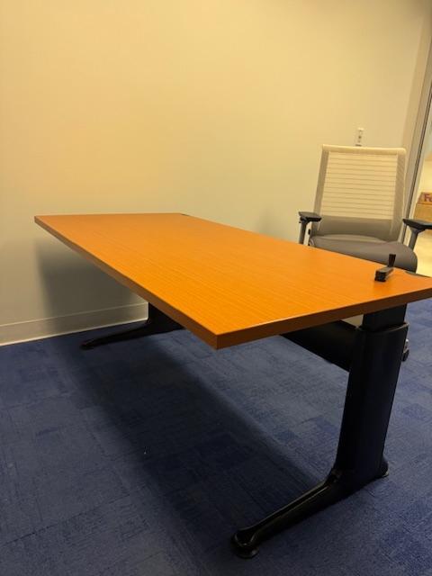 5' WOOD CRANK DESK