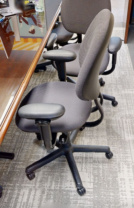 Blue task chair no arms