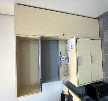 18" x 17.5" x 65" Coat closet