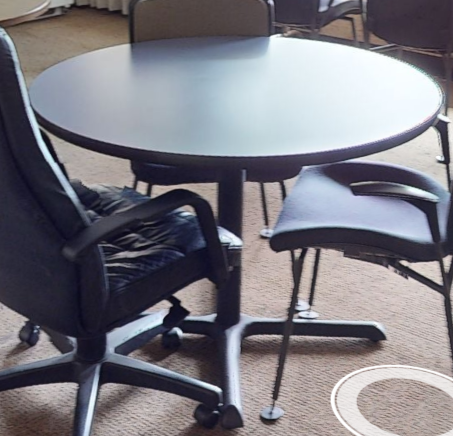 Round meeting table