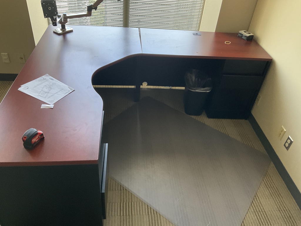 72x84x30 L SHAPE DESK