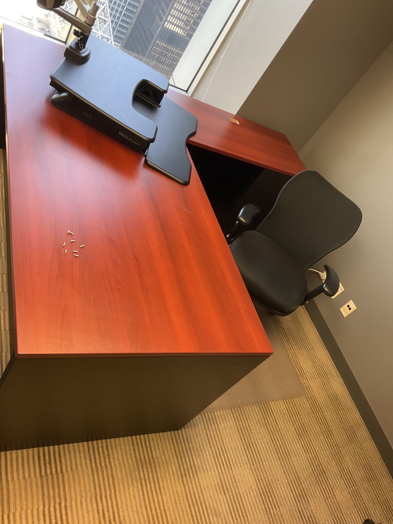 72x78x29 L SHAPED DESK