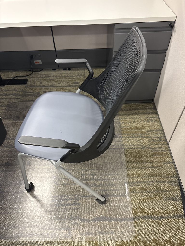 DESK CHAIR