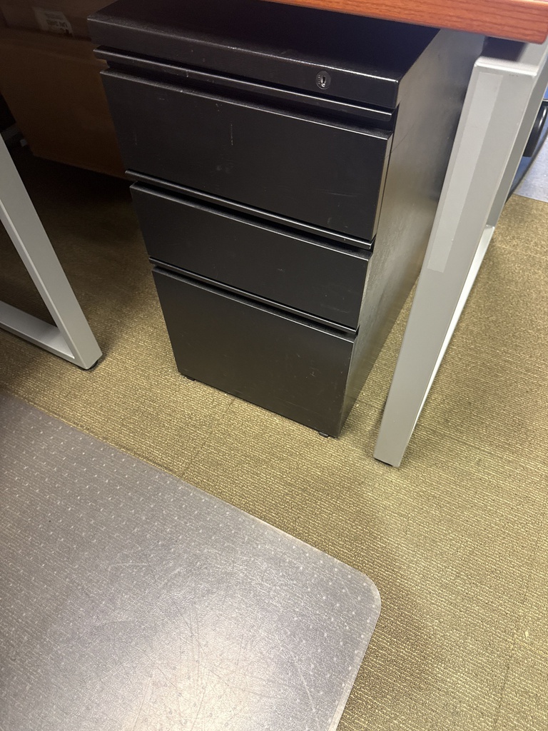 22x15x26 3 DRAWER PEDS