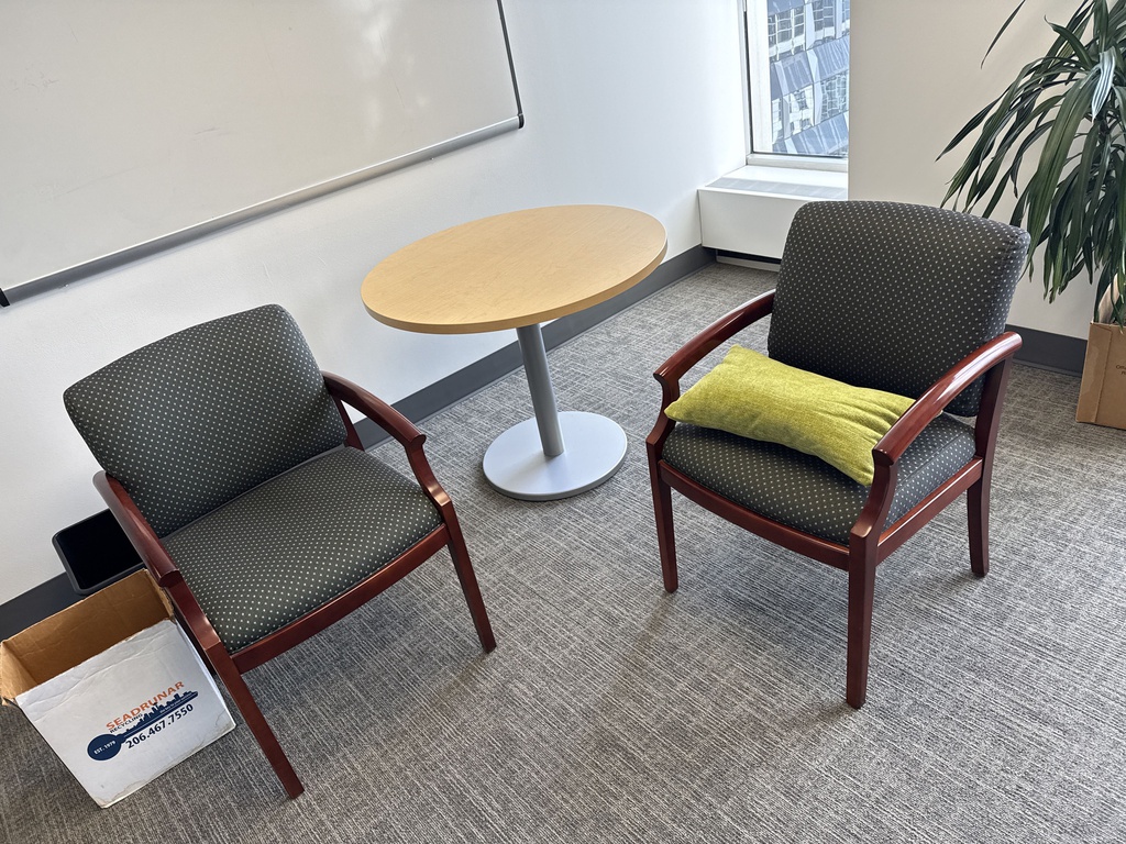 GUEST CHAIRS