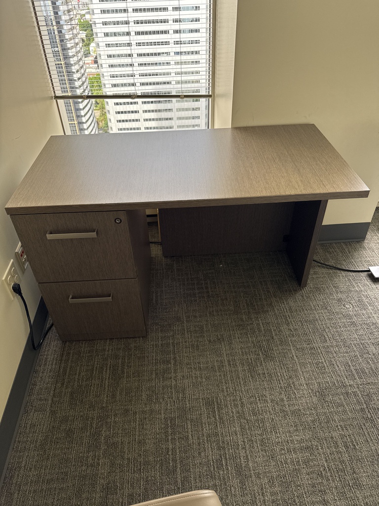 48X24X29 DESK