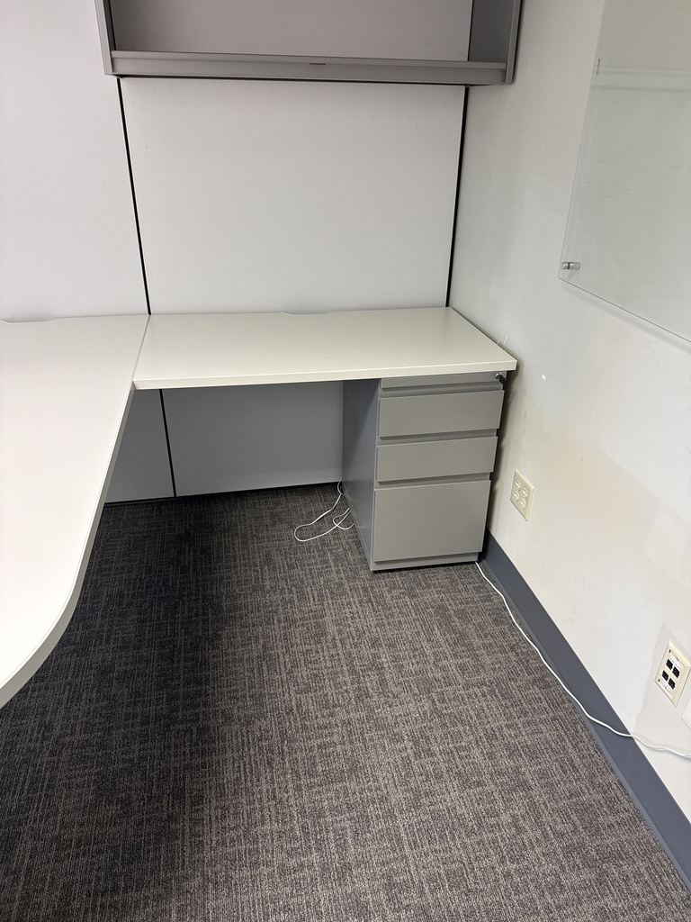 42X24X30 DESK WITH PEDESTAL