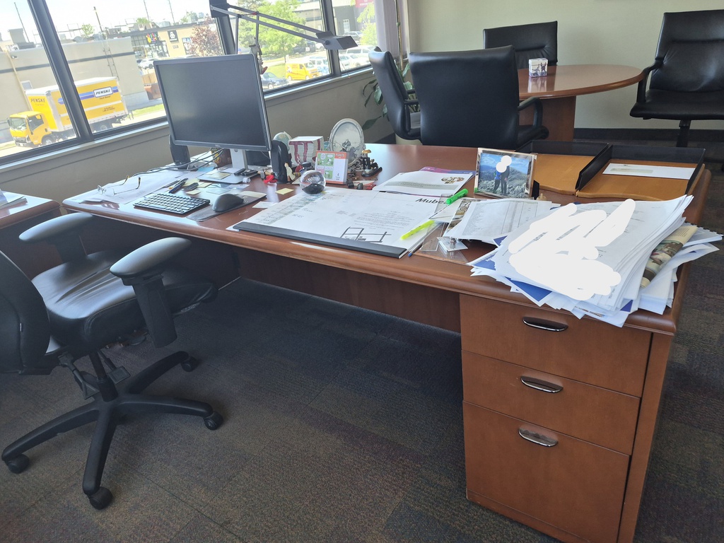 Desk., wood with BBF ped