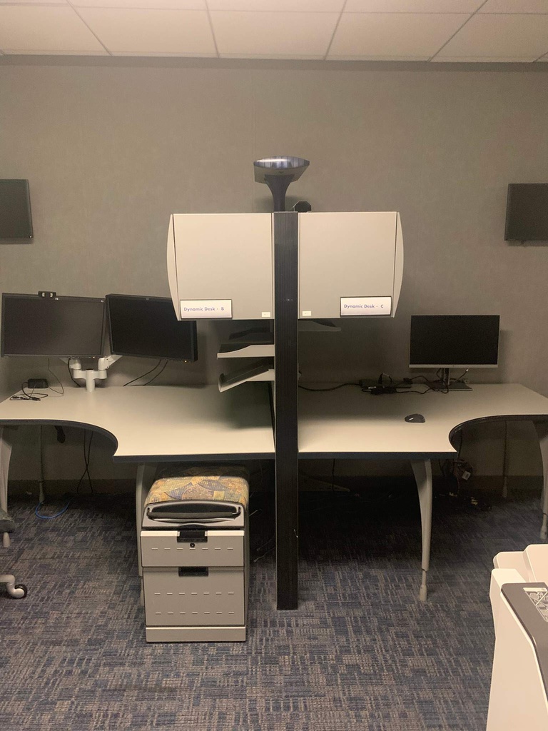 Double cubicle - DYMAC