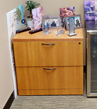 2D lateral credenza