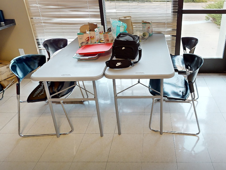 Cafe chair