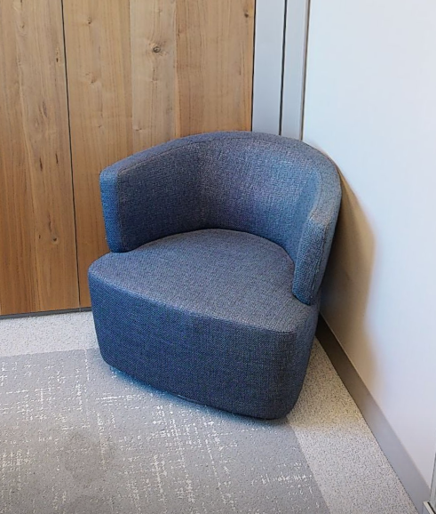 Round lounge chair