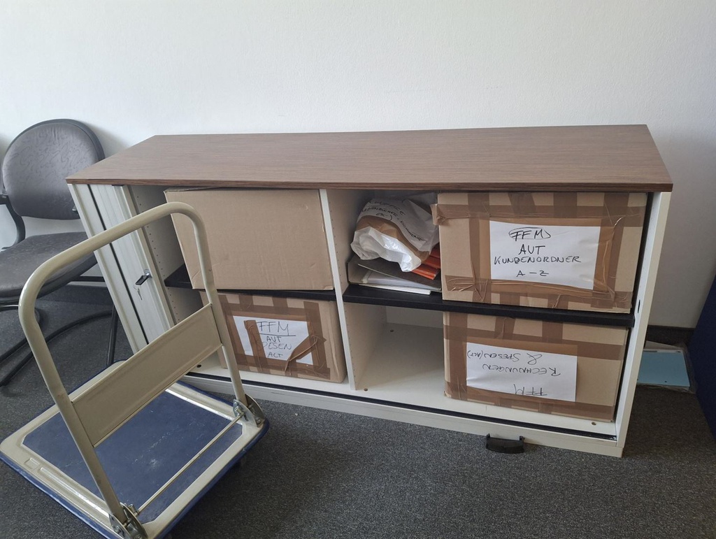 Filing cabinet