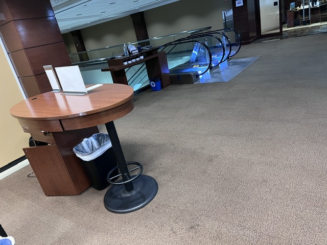 Standing Height Work Desk