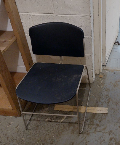 Cafe chair
