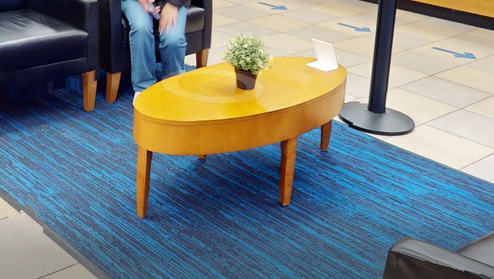 Oval coffee table