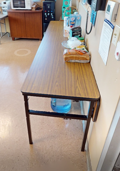 Table with folded edge