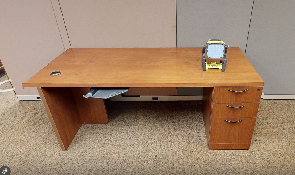 1 ped Desk