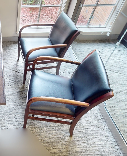 Black guest chair