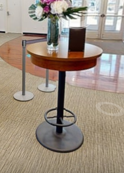 Standing round display table