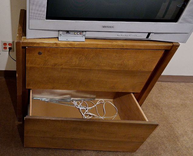 3D lateral credenza
