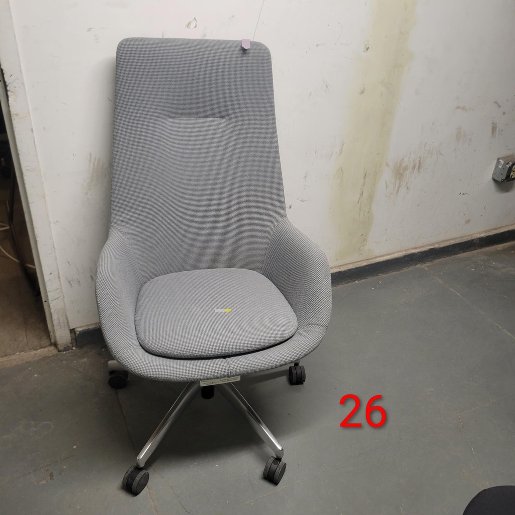 Black and Gray Square Patterned High Back