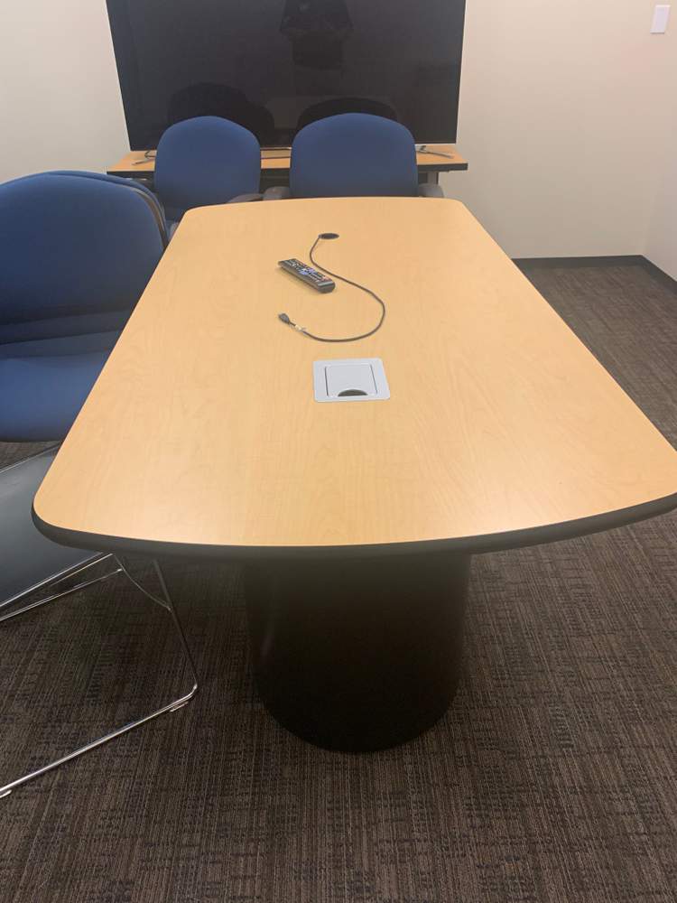 Huddle Room Table