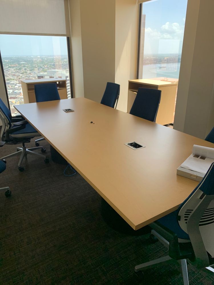 8' X 4' Conf Table
