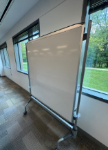 ROLLING MARKERBOARD