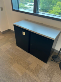 STORAGE CABINET W/TOP