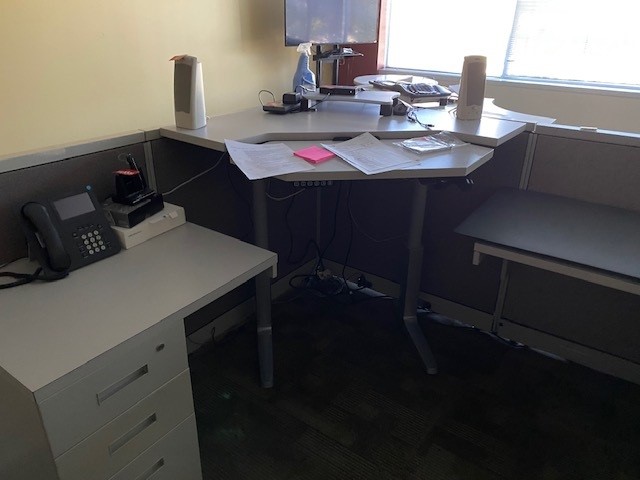 Ergo Corner Desk (2)