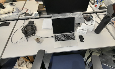 8 workstation  bench desk