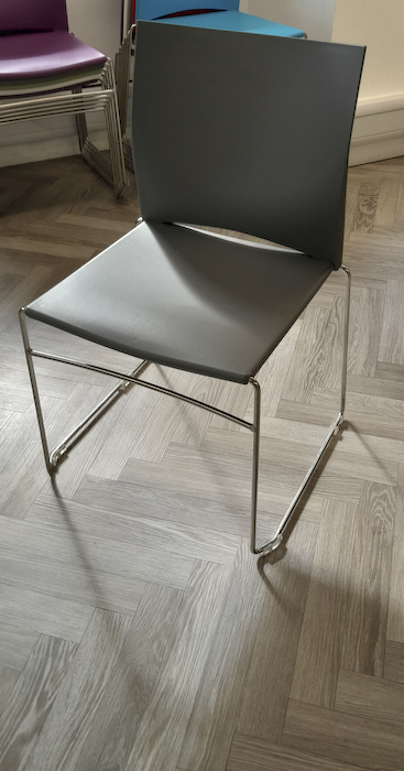 Stackable meeting chair (Grey)