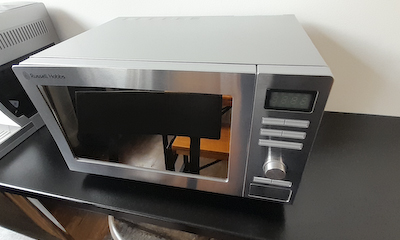 Microwave oven