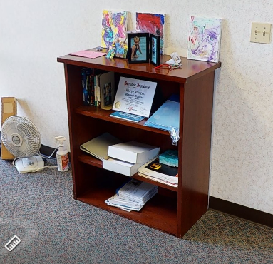 Bookcase - 2 shelf