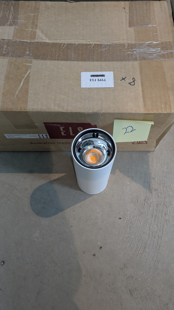 Light fitting - Efficient Lighting Systems F14