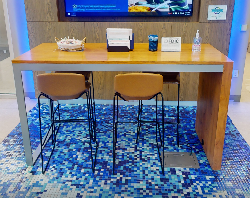 Standing work table