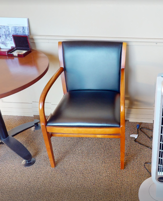 Guest chair