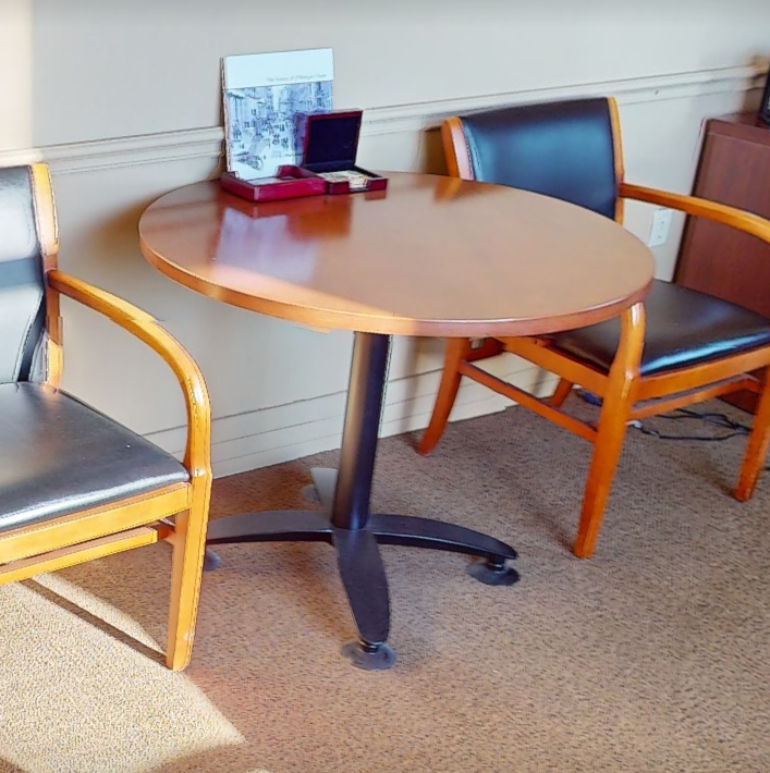 Round meeting table