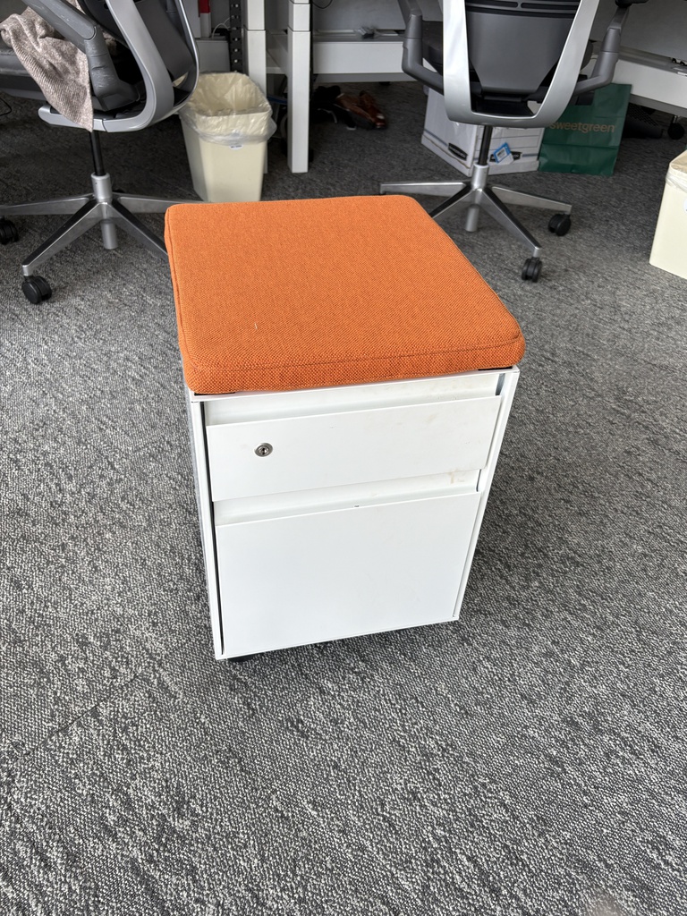 Mobile files BF w/orange cushion tops